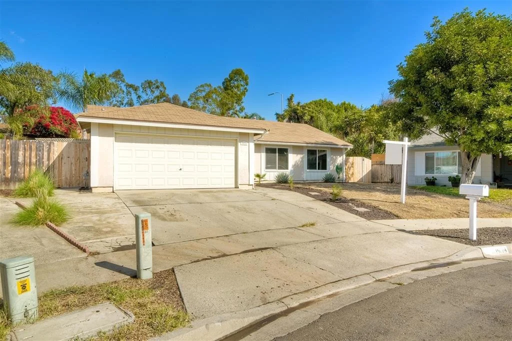 Photo of 1839 Debra Ln