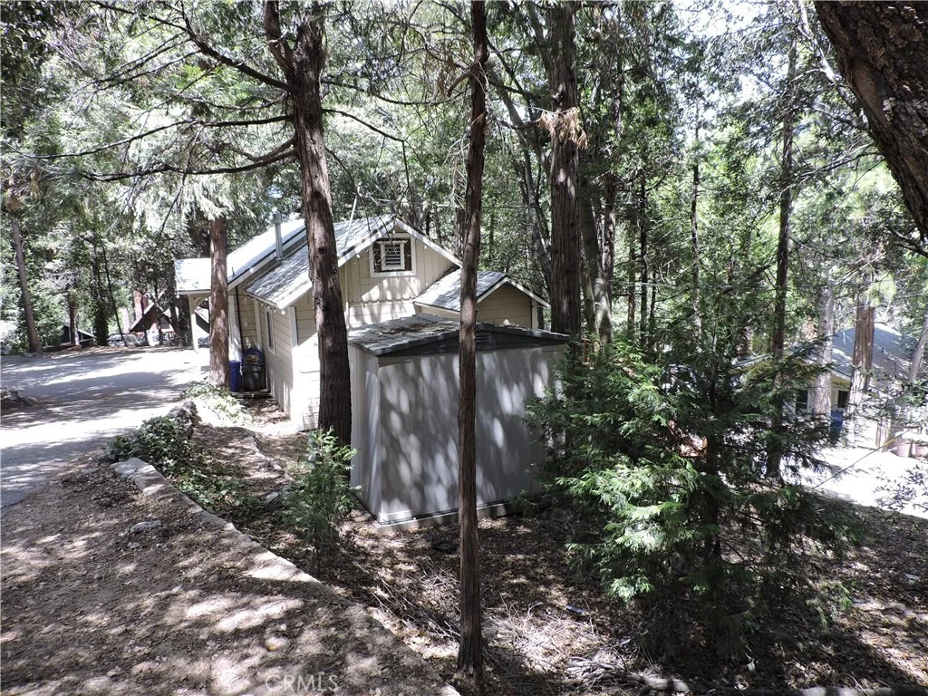 Photo of 657 Knoll
