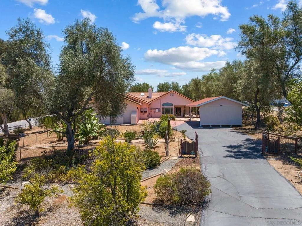 Photo of 579 Alpine Trail Rd.