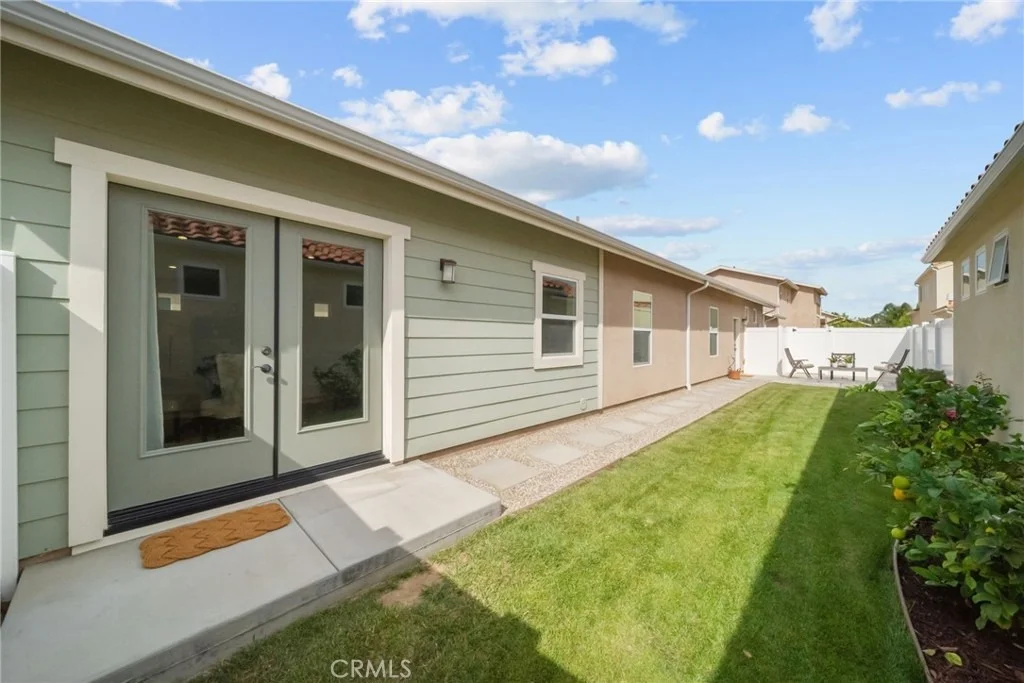 Photo of 4066 Aurora