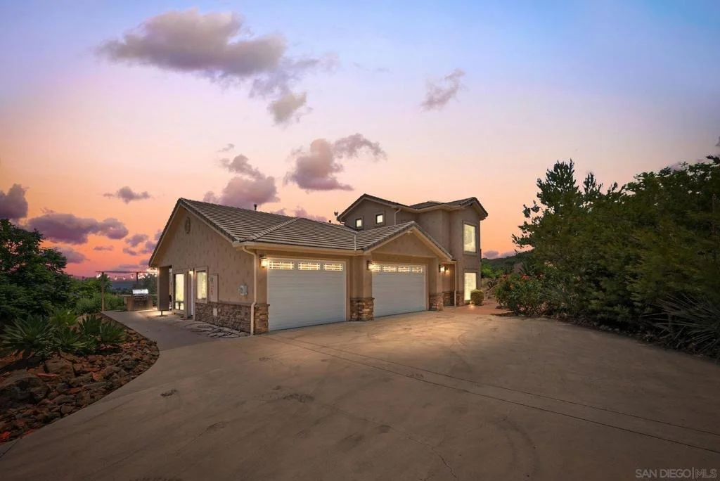 Photo of 12443 Mirar De Valle