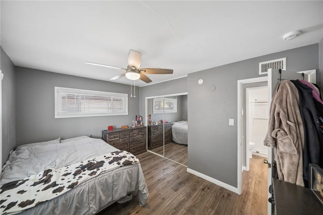 Photo of 4869 Serrano Place