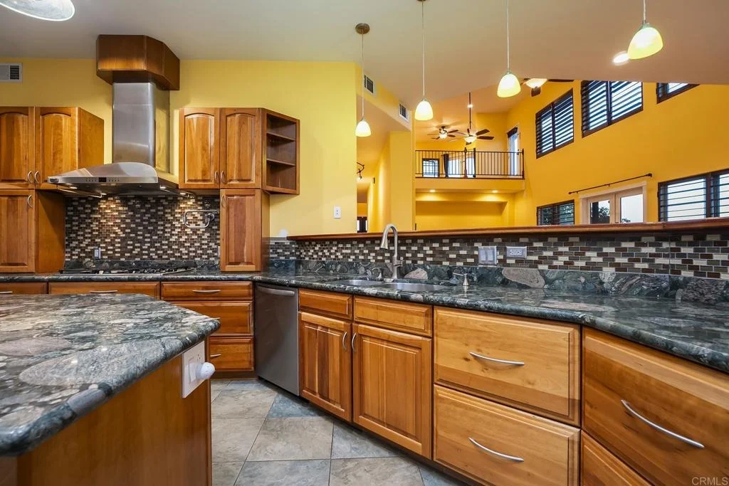 Photo of 11687 VALLE VISTA RD