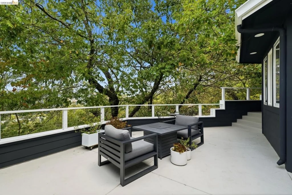 Photo of 857 A Mountain View Drive