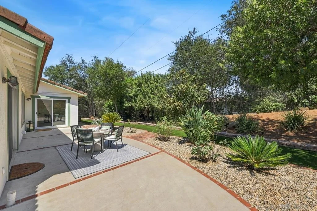 Photo of 2826 Calle De Malibu
