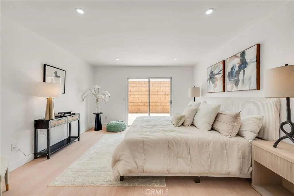 Photo of 6425 Stover
