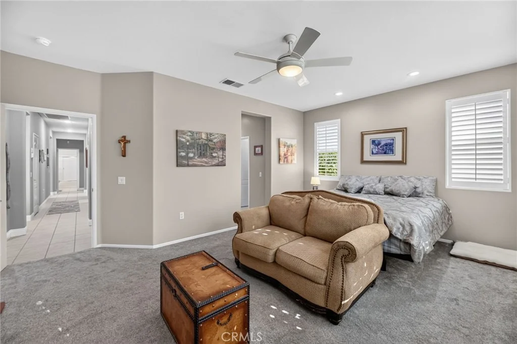Photo of 39600 Cardiff Ave.