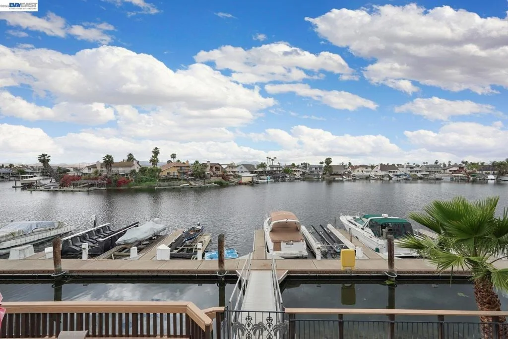 Photo of 1760 Anchorage Way