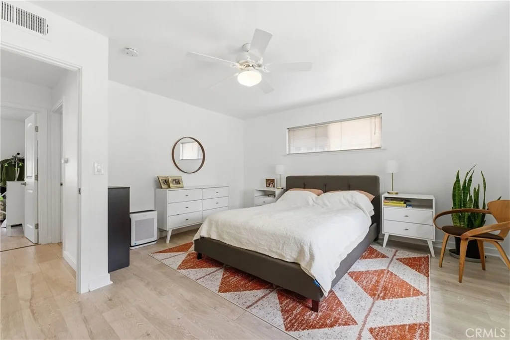 Photo of 11638 Gerald