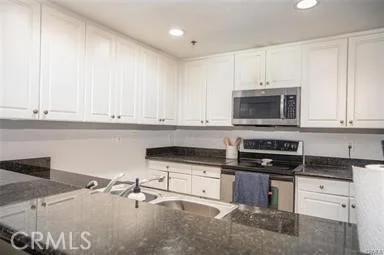 Photo of 838 Pine