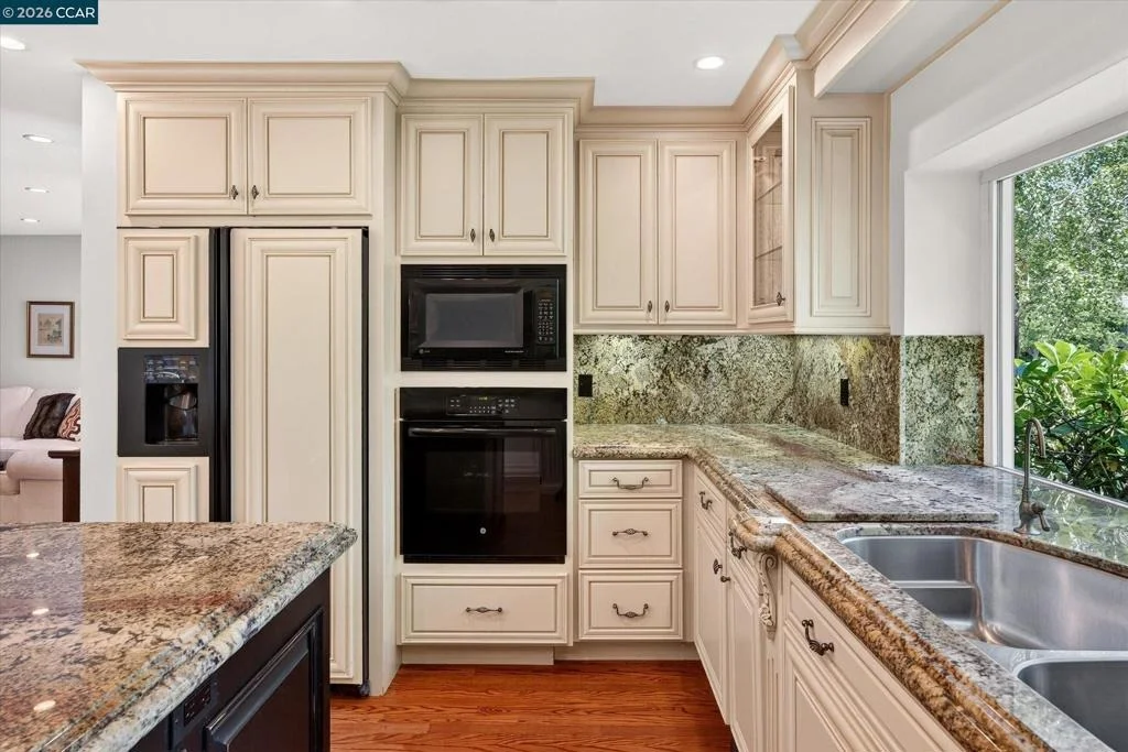 Photo of 549 Buttonwood Dr