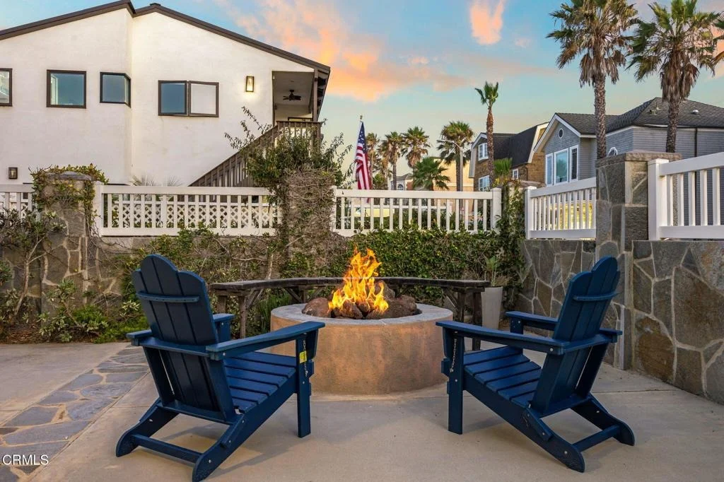 Photo of 1410 Marine Way