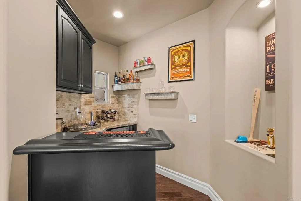 Photo of 1887 Coronado View