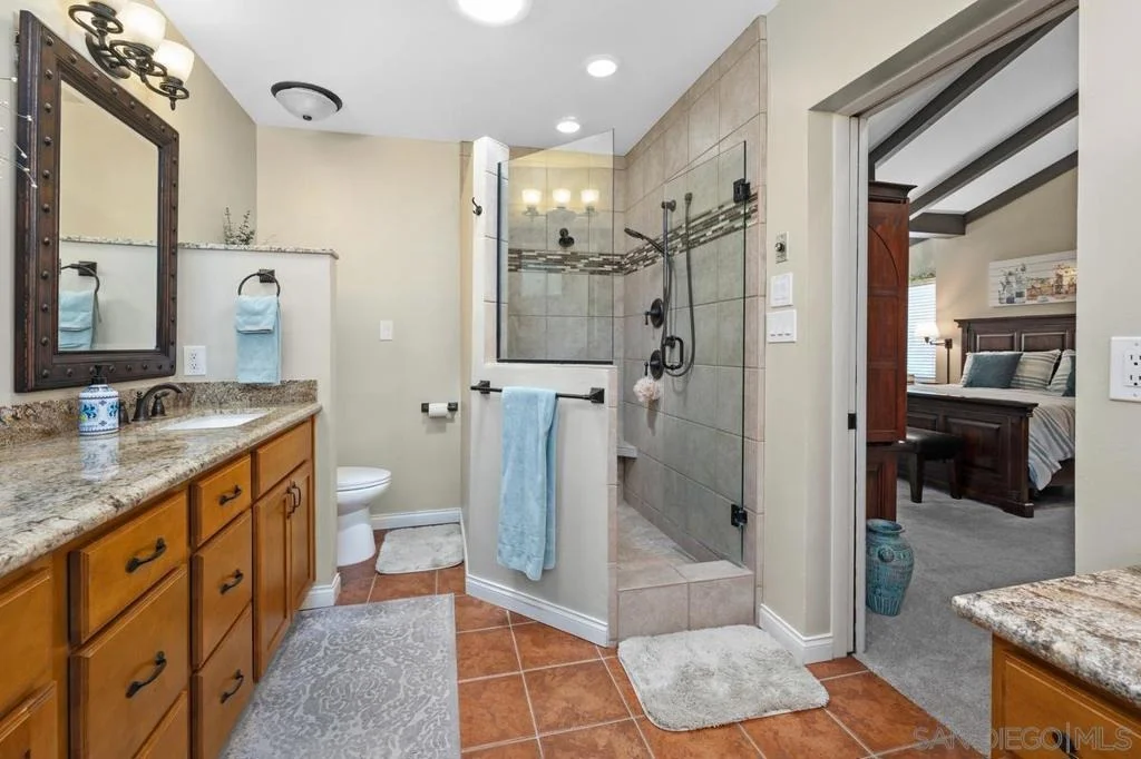 Photo of 9865 Edgelake Drive
