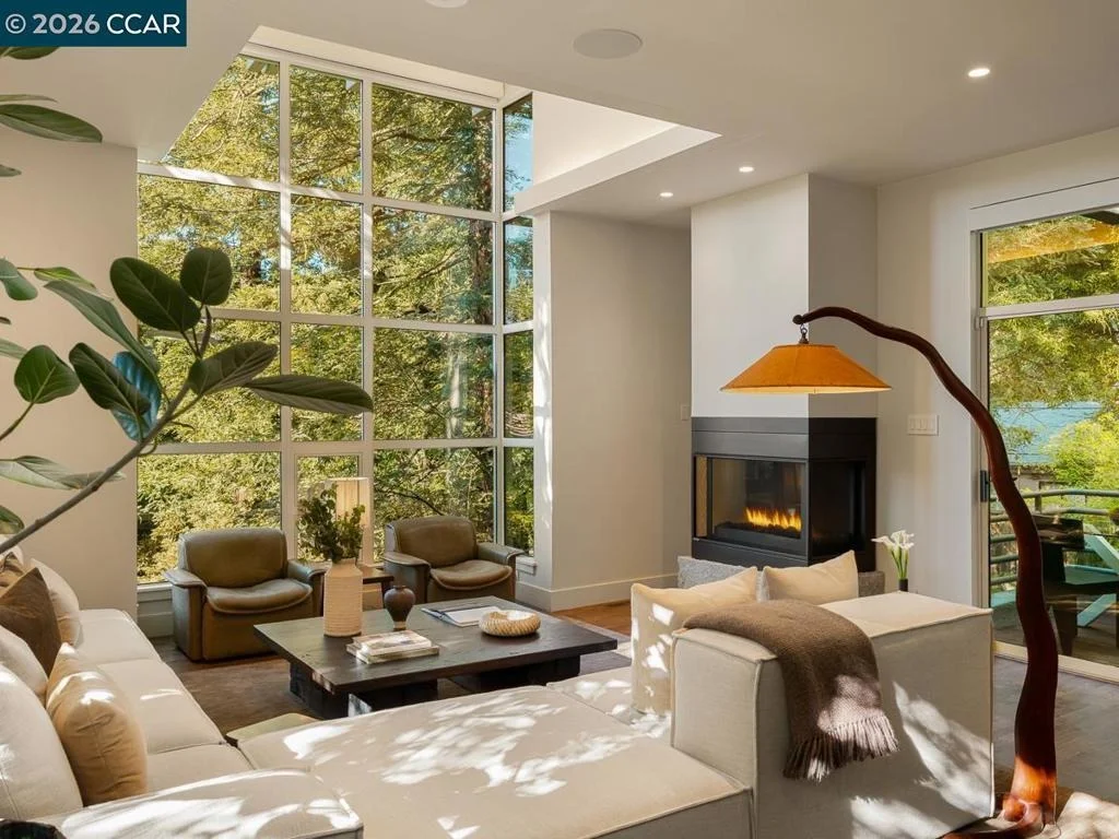 Photo of 6 Dorothy Pl