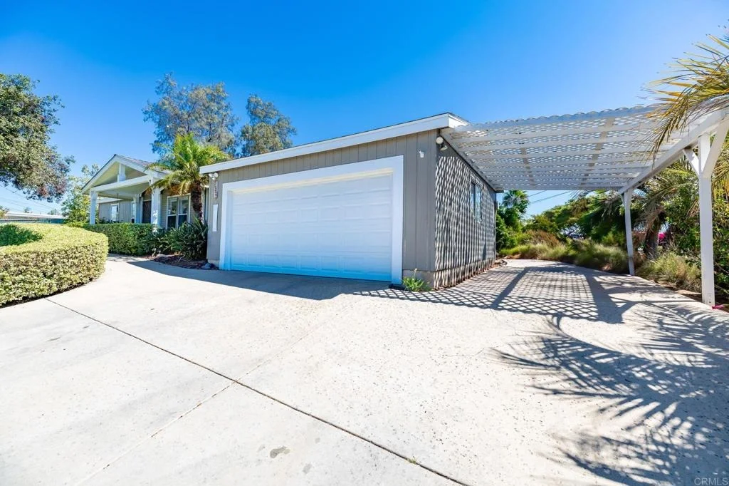 Photo of 224 Astro Court