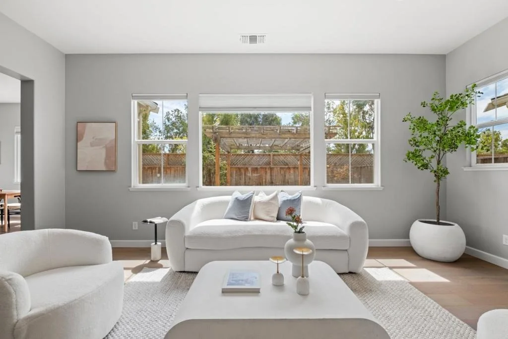 Photo of 39946 Waxwing Drive