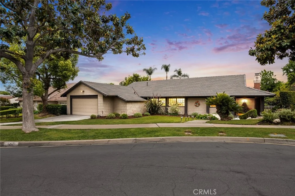 Photo of 1156 Altura Terrace