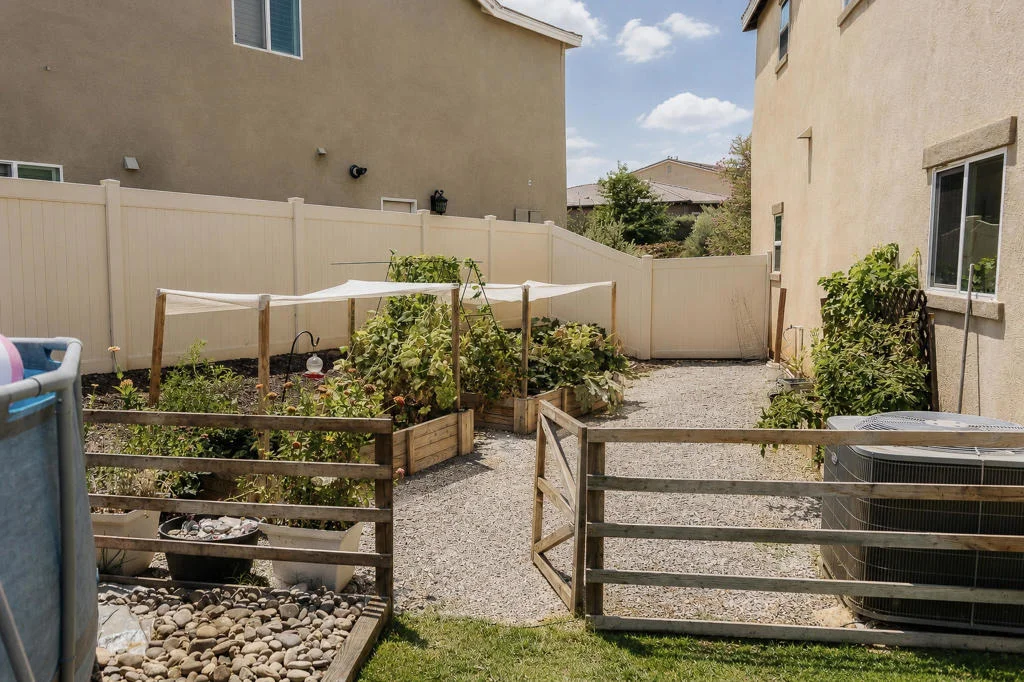Photo of 1165 Heritage Drive