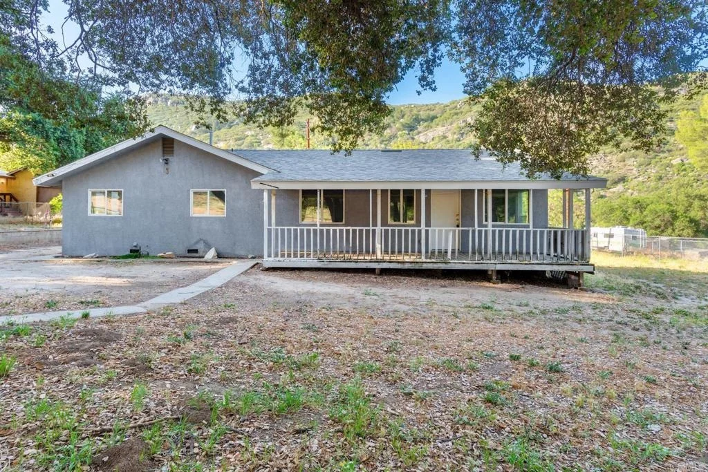 Photo of 2016 Lake Morena Drive