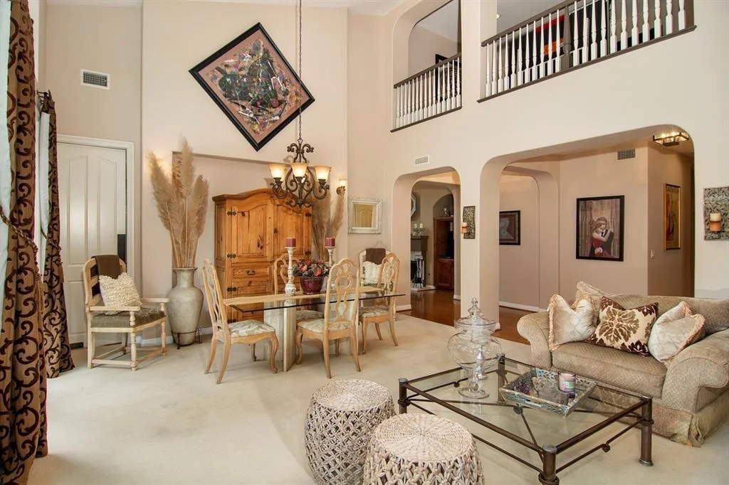 Photo of 2998 Carrillo Way