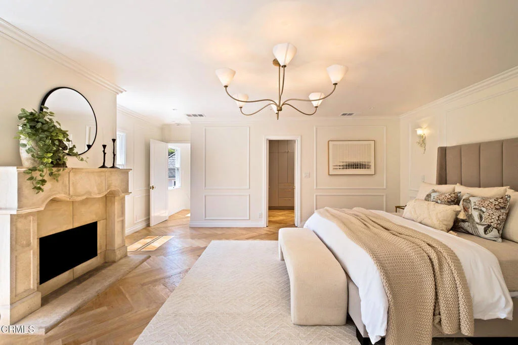 Photo of 1190 Lorain Road