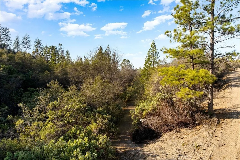 Photo of 1 Ridgeview Circle