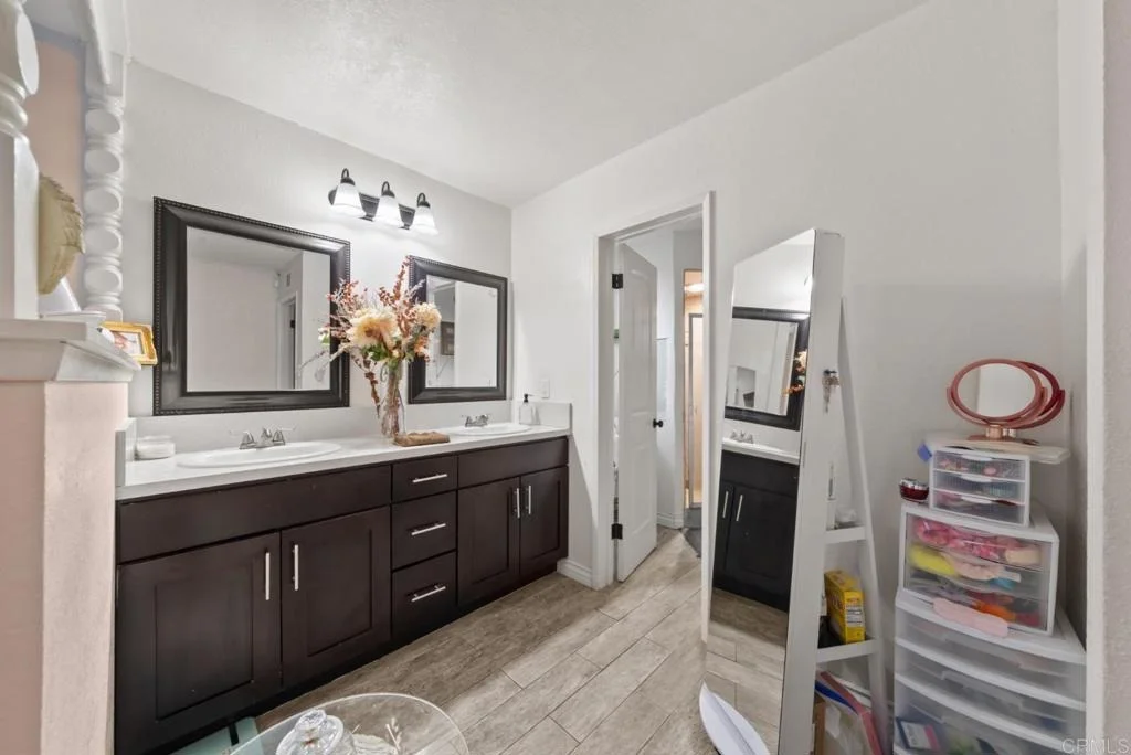 Photo of 2951 Mockingbird Lane