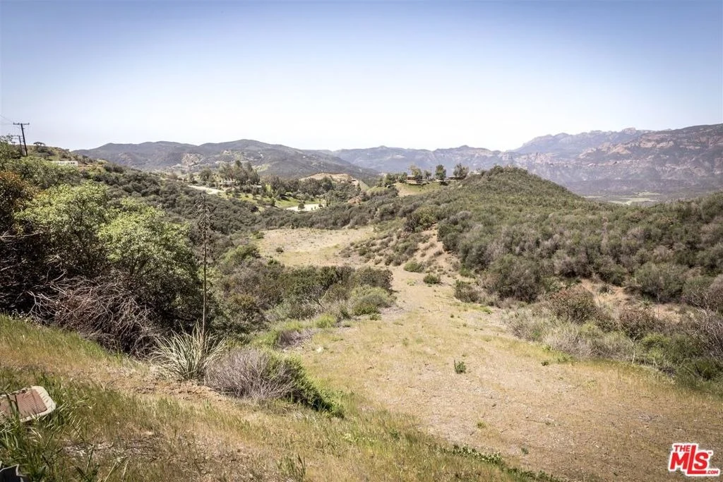 Photo of 1747 Decker Canyon Road