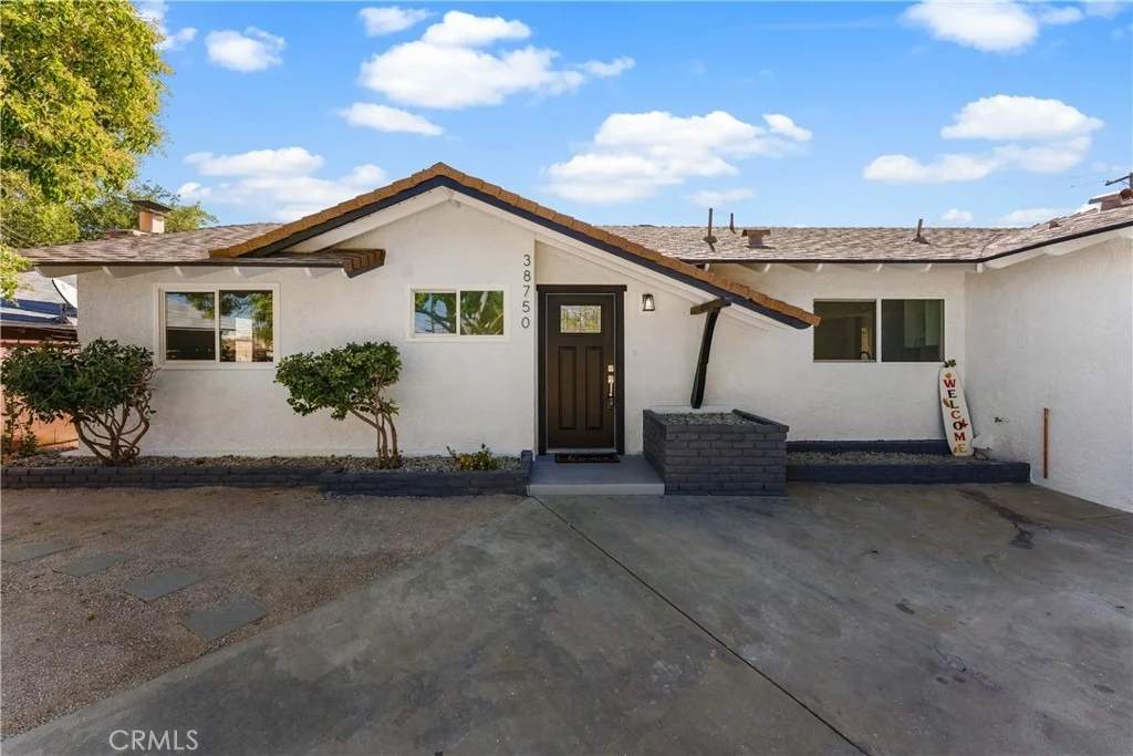 Photo of 38750 Sage Tree Street