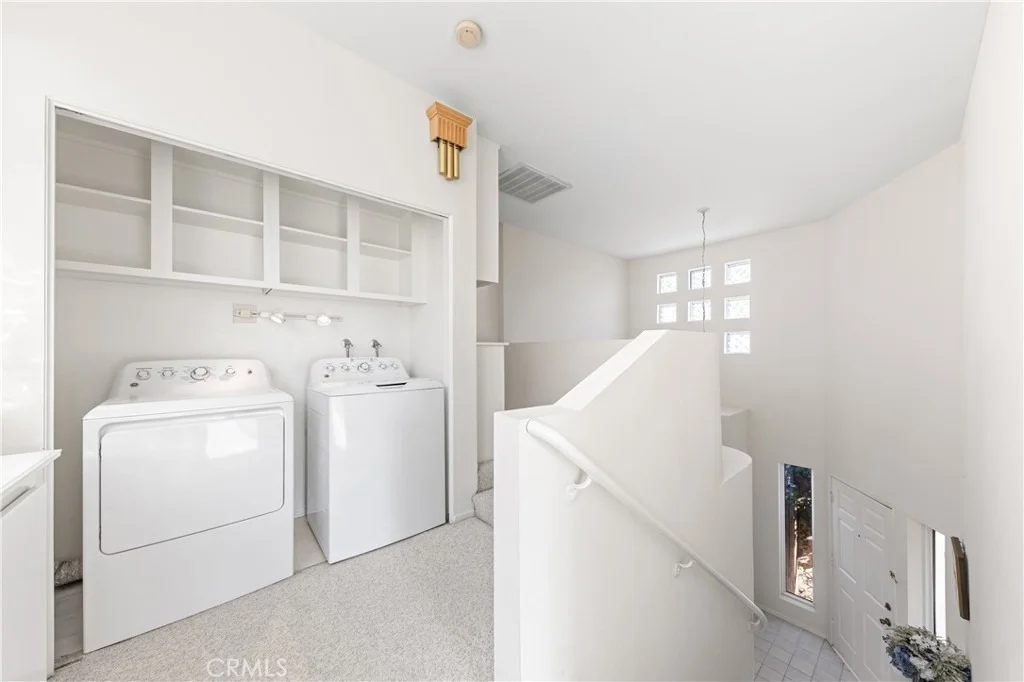 Photo of 1232 Mission Pl