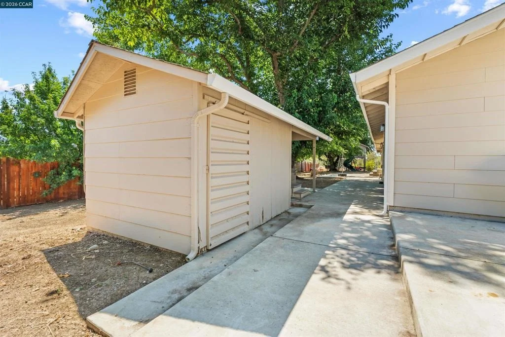 Photo of 7408 June Bug Lane