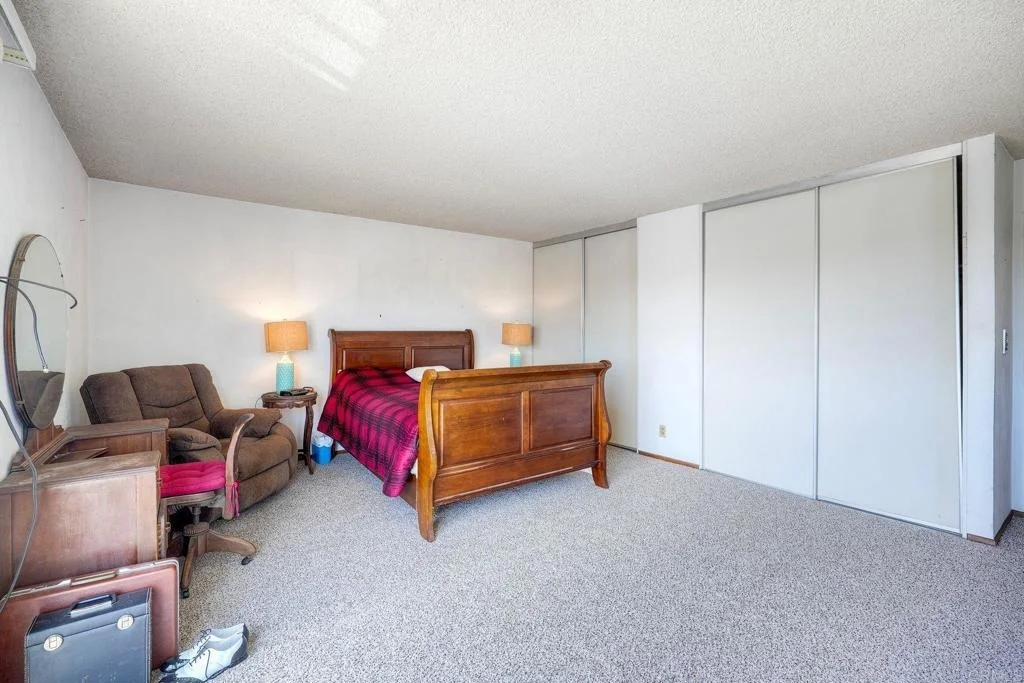 Photo of 2302 Greenbrier Drive