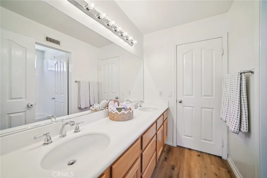 Photo of 1029 Poppy Tree Place