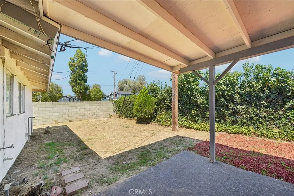 Photo of 9091 Savoy Street