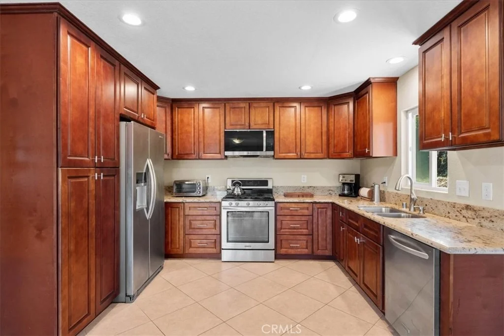 Photo of 213 Beaumont
