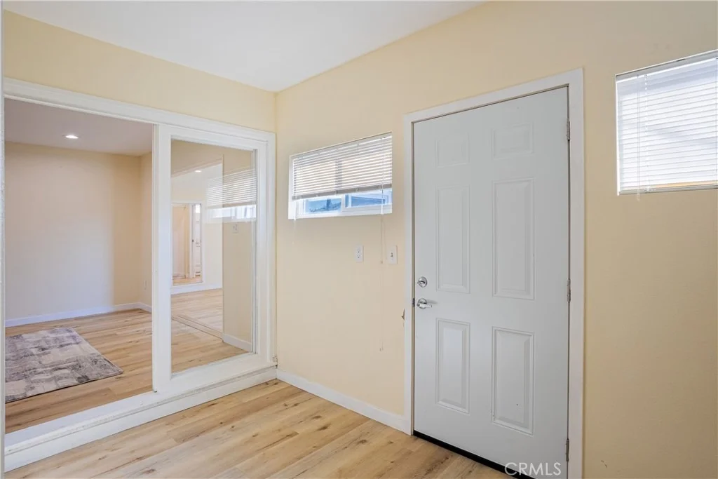 Photo of 12519 Roseton