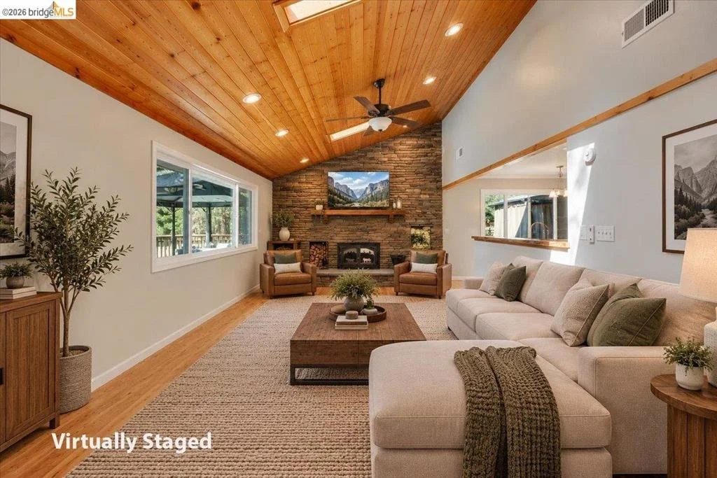 Photo of 5827 Lookout Ct