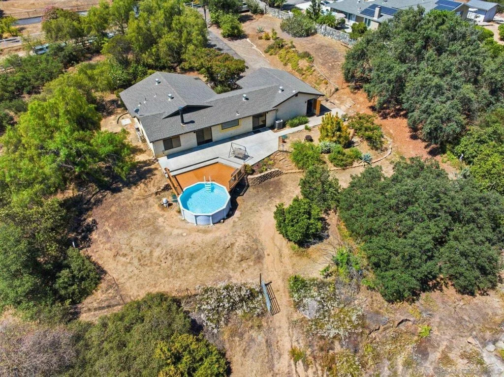 Photo of 19462 Split Rock Rd