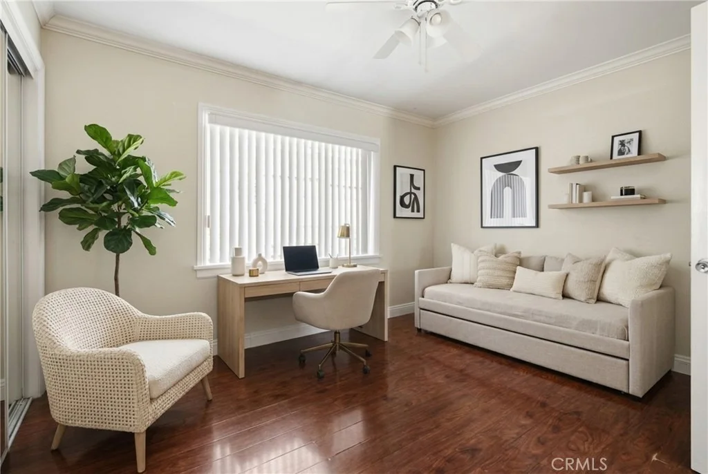 Photo of 222 Green Oaks