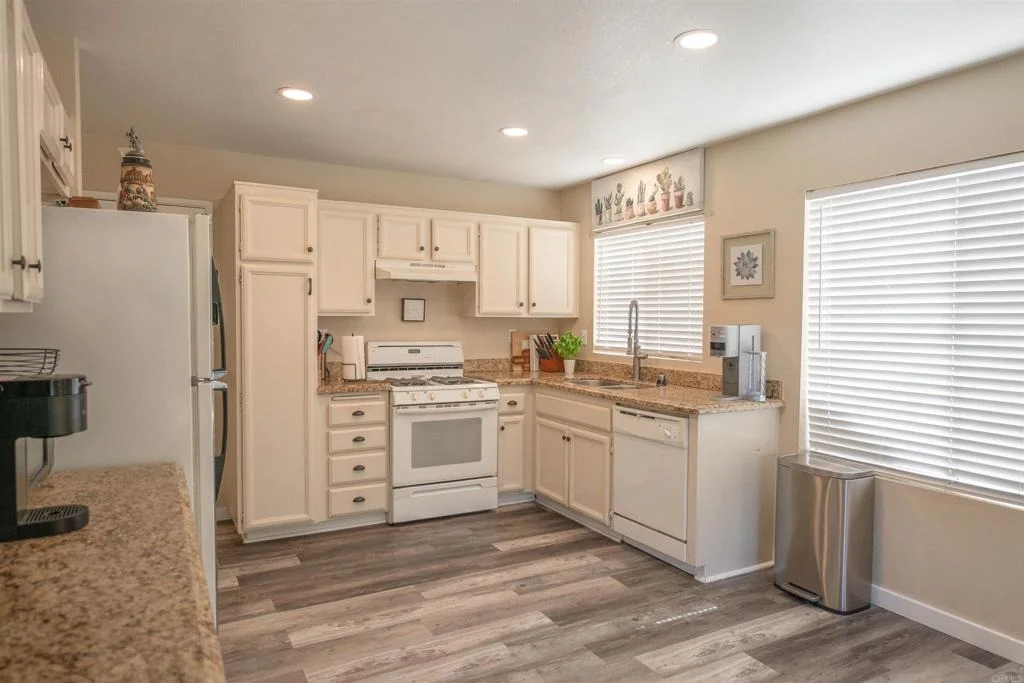 Photo of 33029 Rossman Circle