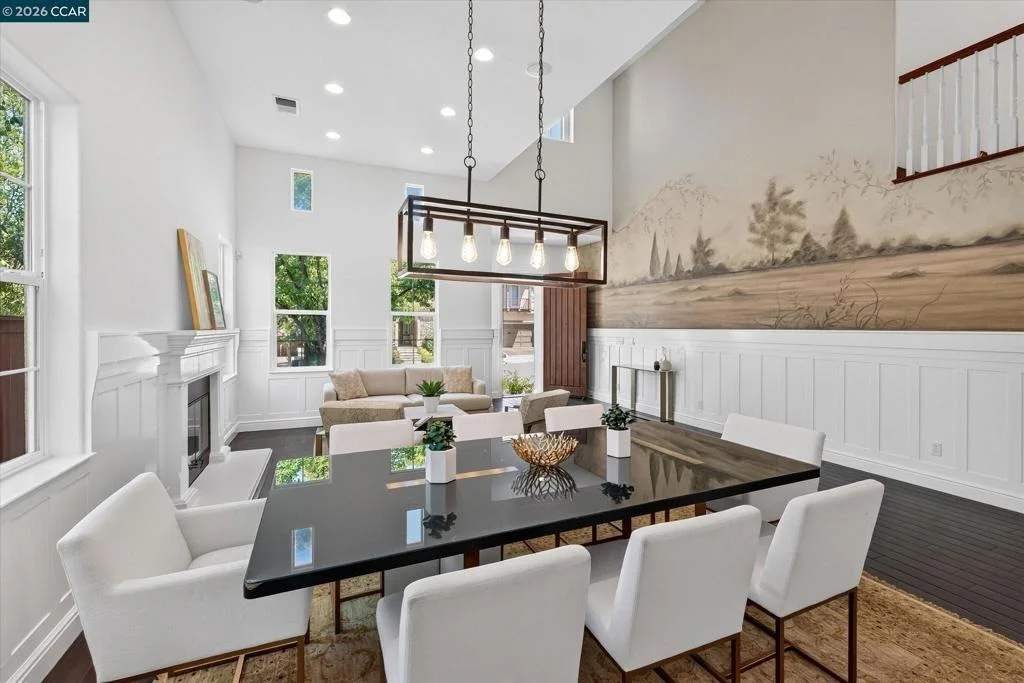 Photo of 3086 Hastings Way