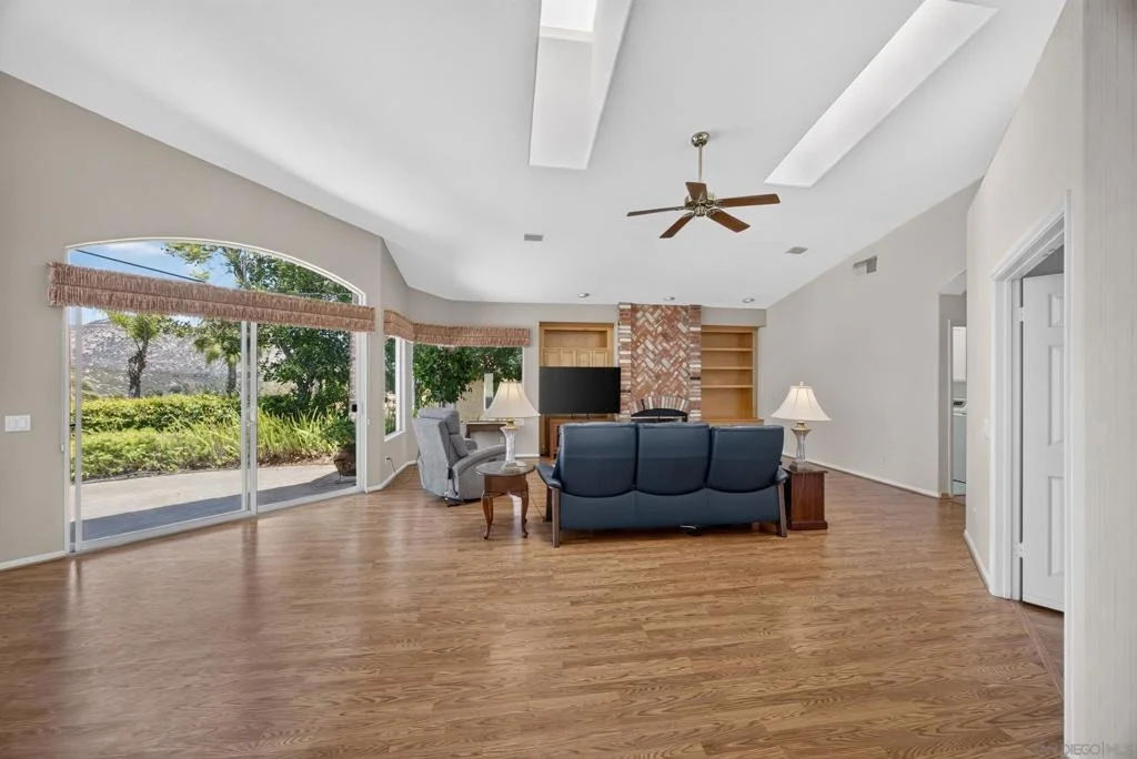 Photo of 15546 Calistoga Dr.