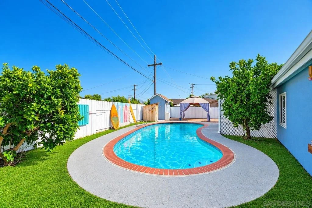 Photo of 1583 Jade Ave