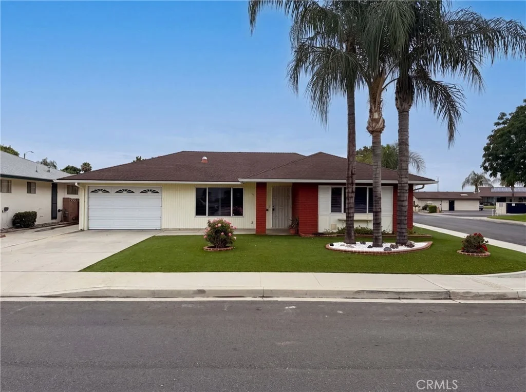 Photo of 601 Palomar