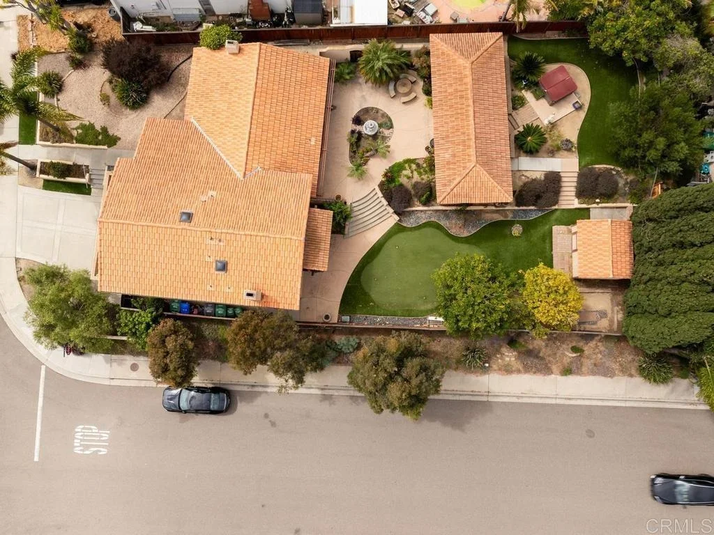 Photo of 4798 Hillside Drive