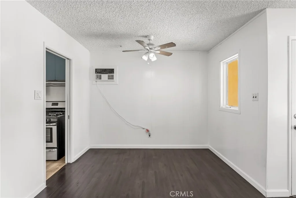 Photo of 237 W Van Koevering Street