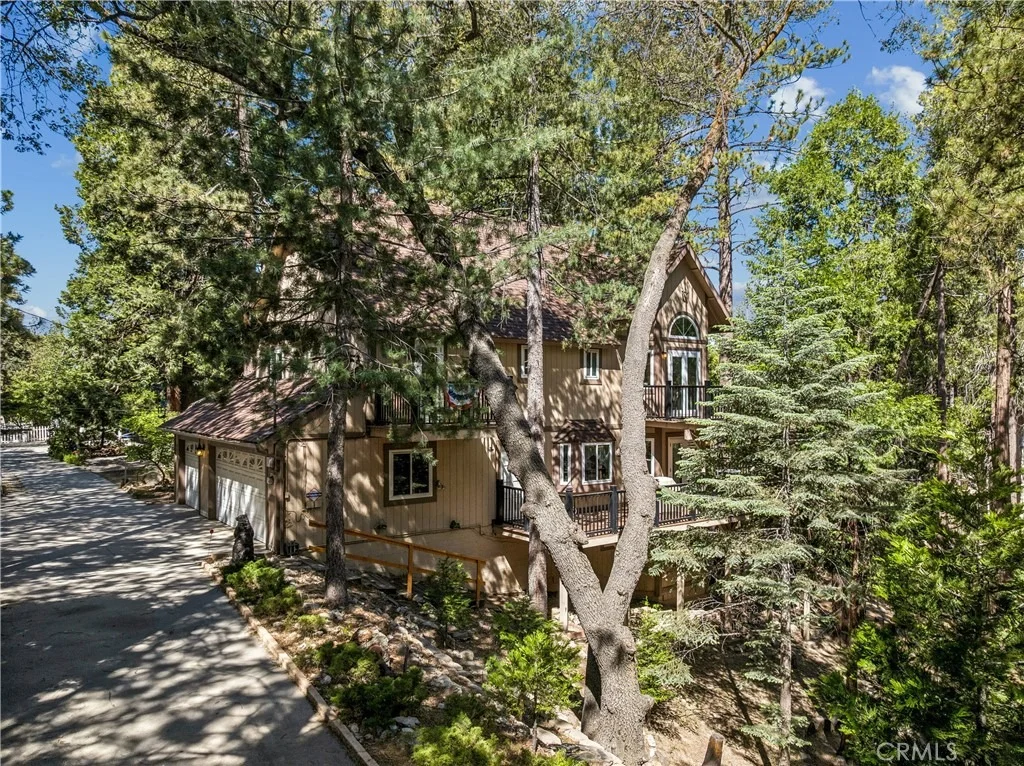 Photo of 628 Grass Valley Road