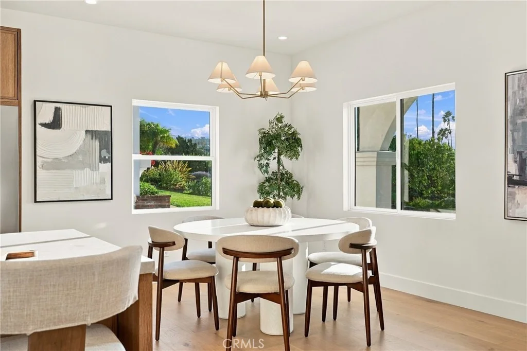 Photo of 205 Via Los Altos
