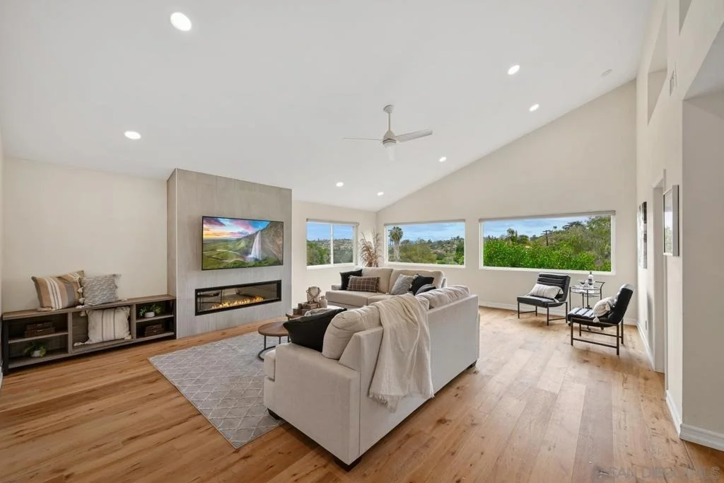 Photo of 4234 Highland Glen Way